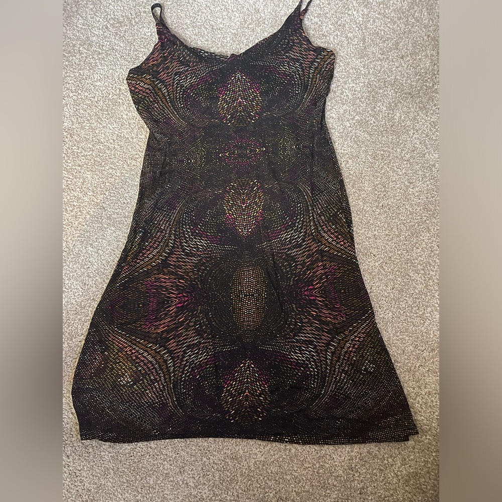 Free People Dress. Beautiful and almost new condition. Size Large.